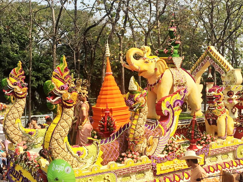 chiang mai flower festival