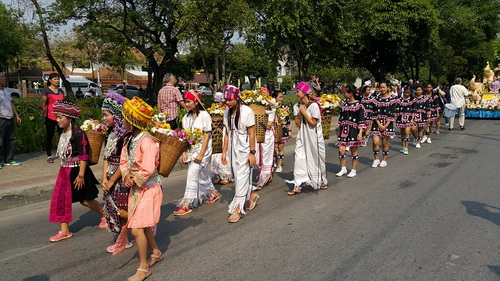 chiang mai flower festival