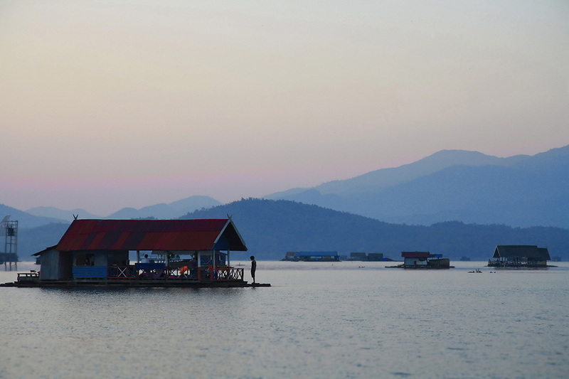 doi tao lake, lake attractions chiang mai, attractions lake in chiang mai, chiang mai lakes, lakes in chiang mai, reservoir and lake attractions chiang mai, river activities chiang mai, outdoor water activities chiang mai