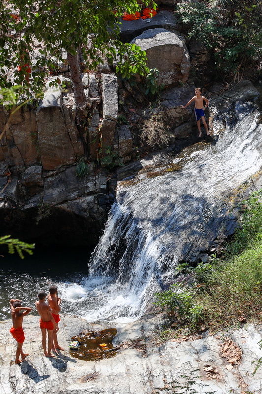 huay kaew waterfall, huai kaew waterfall, huaykaew waterfall, huaikaew waterfall, huay kaew waterfall chiang mai