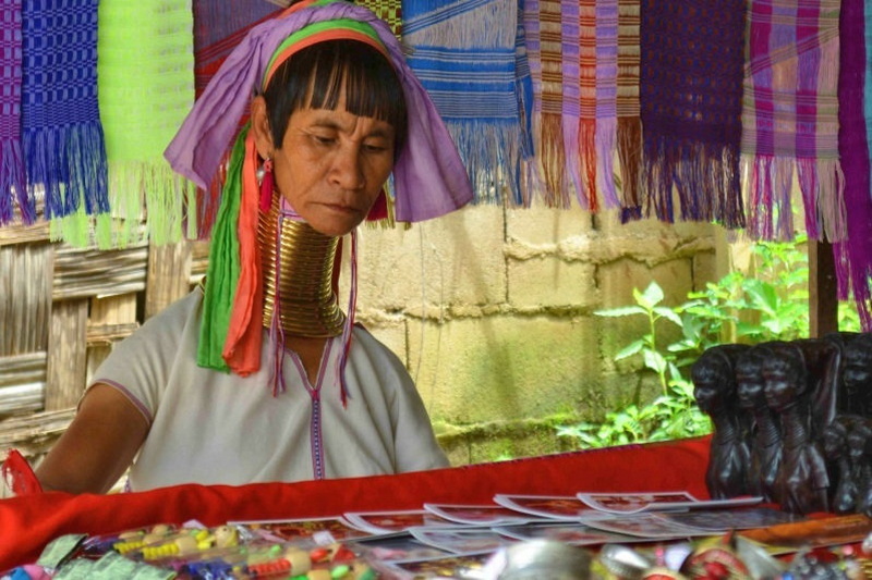 ban huay sua thao, ban huai sua thao, ban huay sue thao, ban huai sua thao