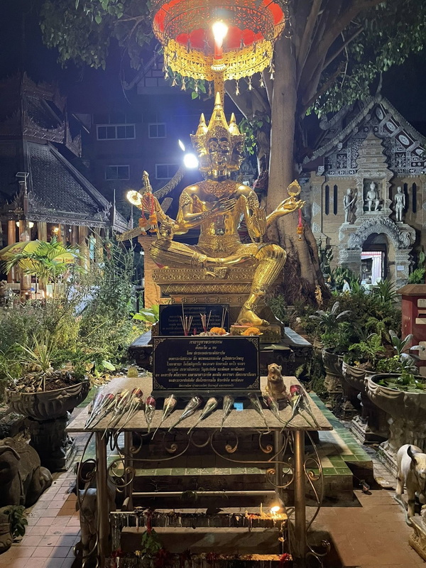 wat lok moli, lok moli temple, wat lok molee, lok molee temple, wat lokmoli, lokmoli temple