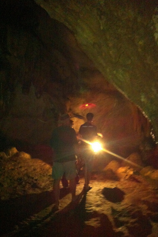 chiang dao cave, chiangdao cave, tham chiang dao, tham chiangdao, caves in chiang mai, chiang mai caves