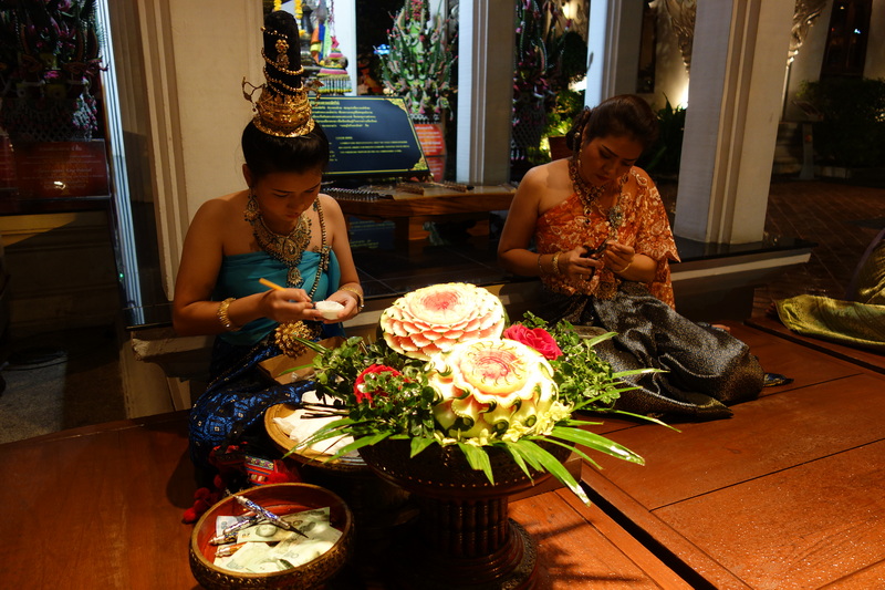 thai carving for Khantoke Dish