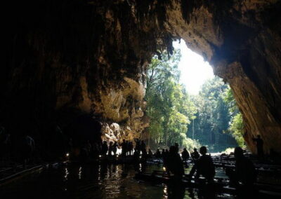 lod cave, tham lod, tham lod cave, trekking at ban muang pam, ban muang pam day hike, ban muang pam trekking, ban muang pam adventure trek, hiking at ban muang pam, ban muang pam day trek, ban muang pam hike, ban muang pam trek