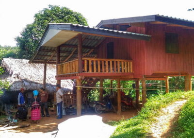 2 days trek to doi pui & ban huay hee, 2 days karen village trek, doi pui 2 day trek, 2 days hill tribe trek, 2 days doi pui & karen village trek, 2 days ban huay hee & doi pui hike, 2 days trek ban huay hee, 2 days hike doi pui & hill tribe life